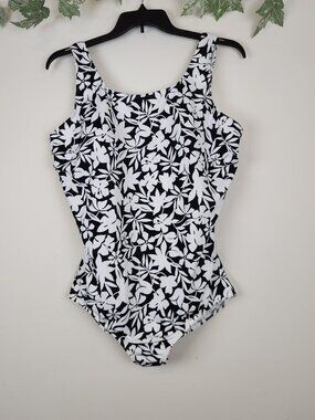 Lands' End Women's Size 22W / L  Black White Floral One-Piece Beach Swimsuit